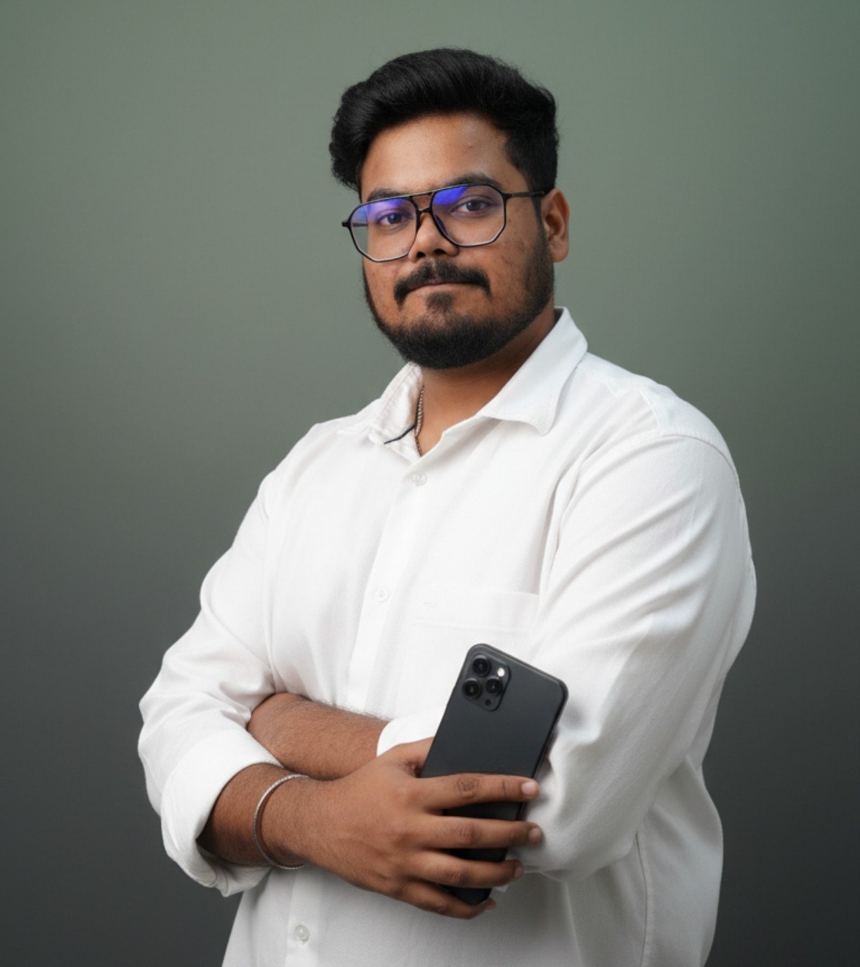 Venu Gopal Singhal, Founder and CEO of Indiefluence Space